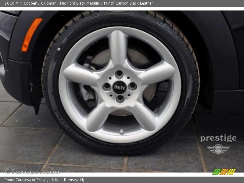 Midnight Black Metallic / Punch Carbon Black Leather 2010 Mini Cooper S Clubman