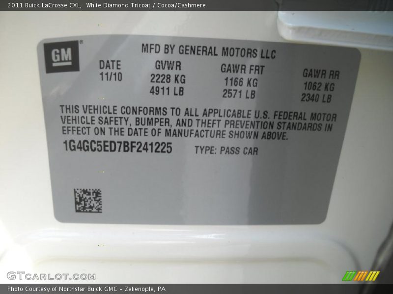 White Diamond Tricoat / Cocoa/Cashmere 2011 Buick LaCrosse CXL