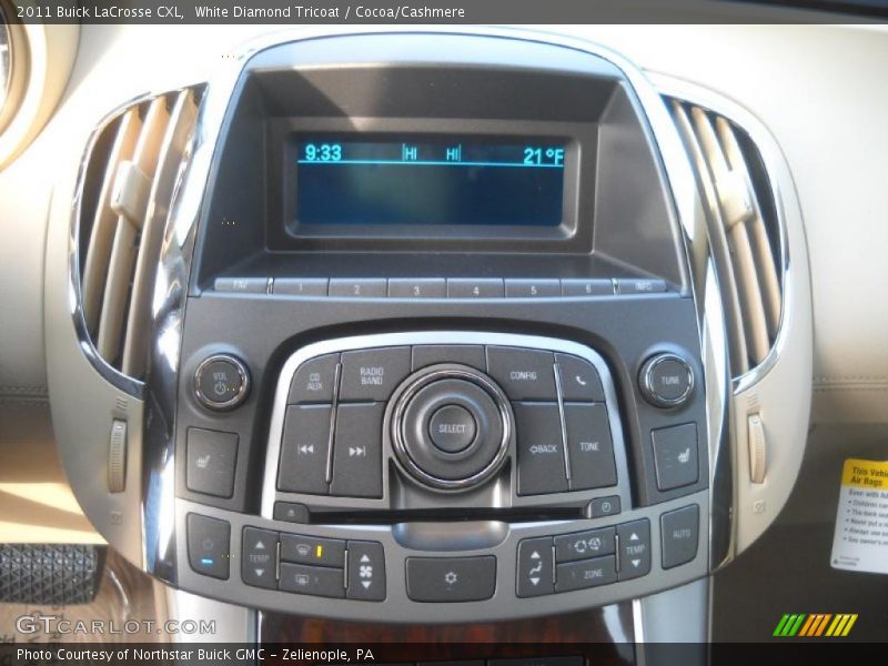 White Diamond Tricoat / Cocoa/Cashmere 2011 Buick LaCrosse CXL