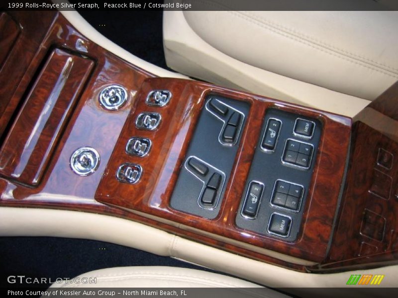 Controls of 1999 Silver Seraph 