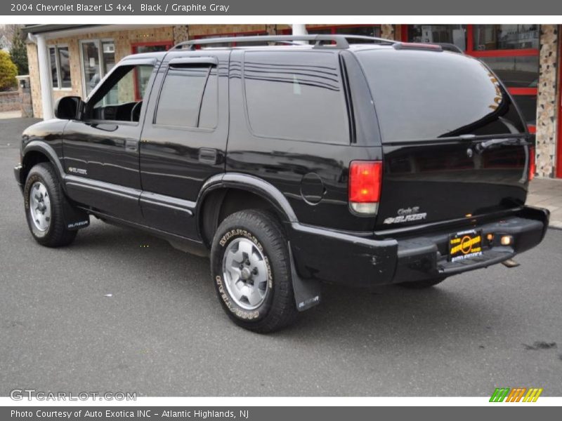 Black / Graphite Gray 2004 Chevrolet Blazer LS 4x4
