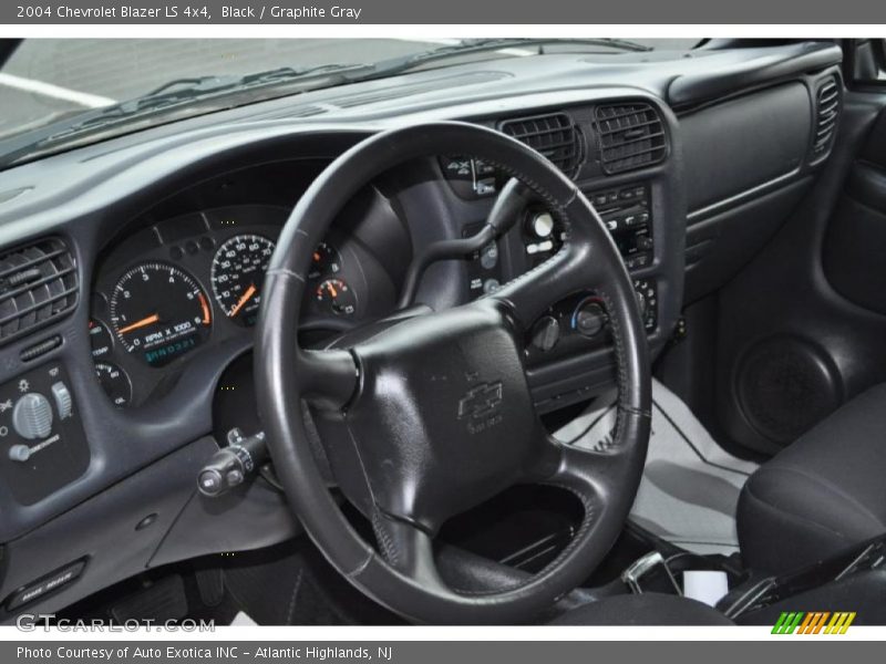 Black / Graphite Gray 2004 Chevrolet Blazer LS 4x4