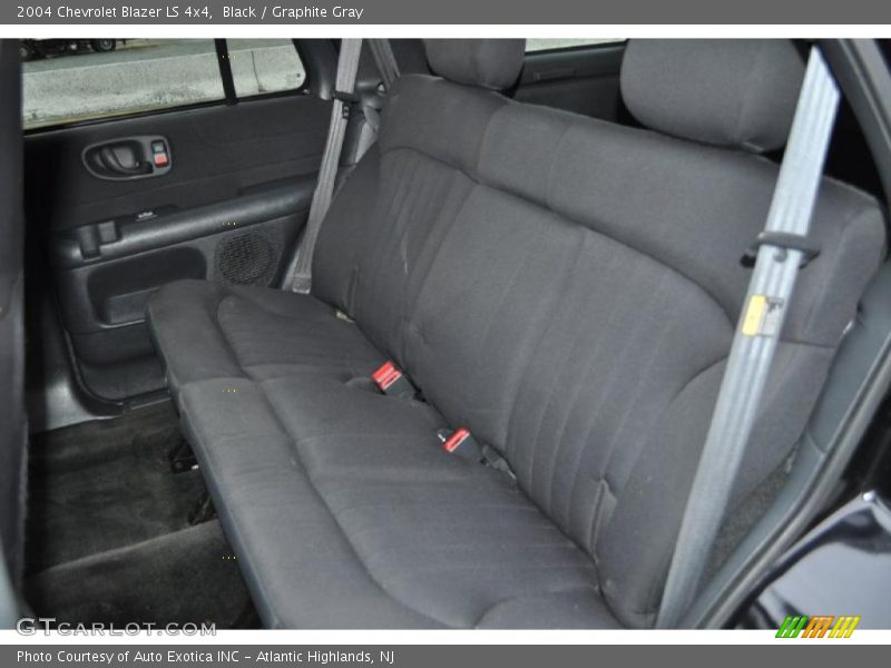 Black / Graphite Gray 2004 Chevrolet Blazer LS 4x4