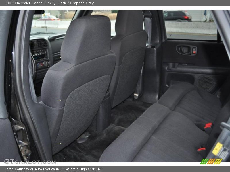 Black / Graphite Gray 2004 Chevrolet Blazer LS 4x4