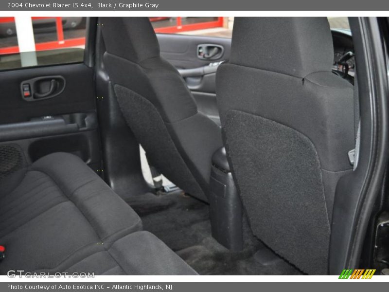 Black / Graphite Gray 2004 Chevrolet Blazer LS 4x4
