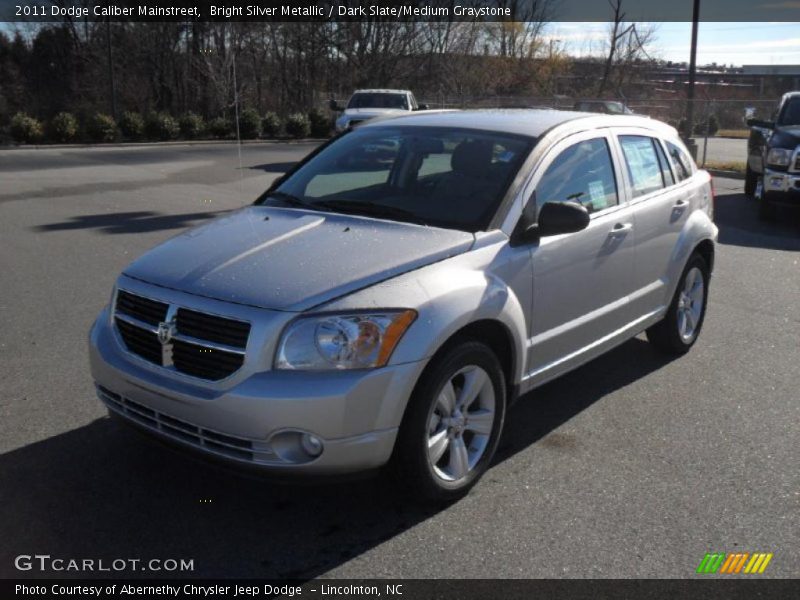 Bright Silver Metallic / Dark Slate/Medium Graystone 2011 Dodge Caliber Mainstreet