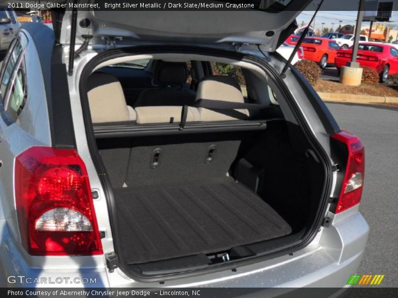 Bright Silver Metallic / Dark Slate/Medium Graystone 2011 Dodge Caliber Mainstreet