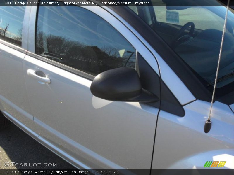 Bright Silver Metallic / Dark Slate/Medium Graystone 2011 Dodge Caliber Mainstreet