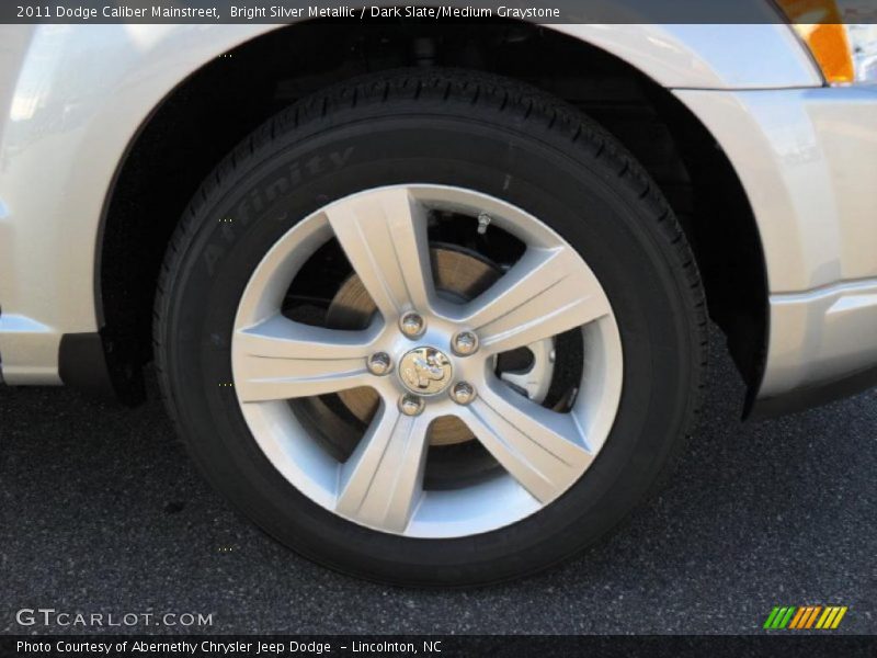 Bright Silver Metallic / Dark Slate/Medium Graystone 2011 Dodge Caliber Mainstreet