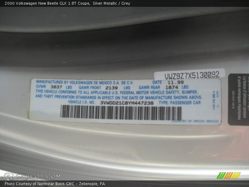 Silver Metallic / Grey 2000 Volkswagen New Beetle GLX 1.8T Coupe