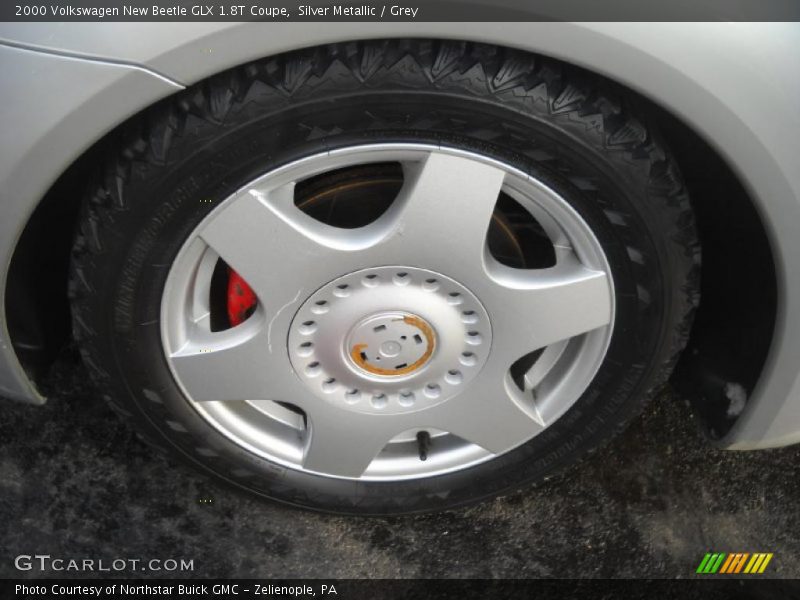 Silver Metallic / Grey 2000 Volkswagen New Beetle GLX 1.8T Coupe