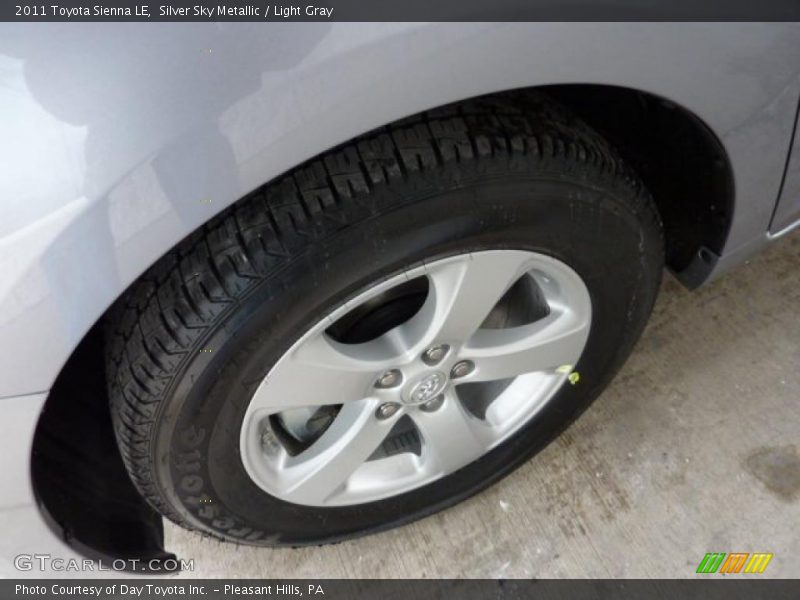 Silver Sky Metallic / Light Gray 2011 Toyota Sienna LE