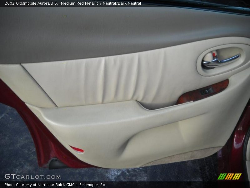 Medium Red Metallic / Neutral/Dark Neutral 2002 Oldsmobile Aurora 3.5