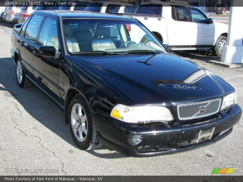Black / Dark Gray 1998 Volvo S70 GLT