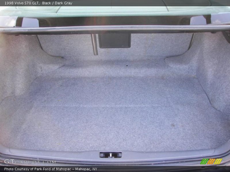  1998 S70 GLT Trunk