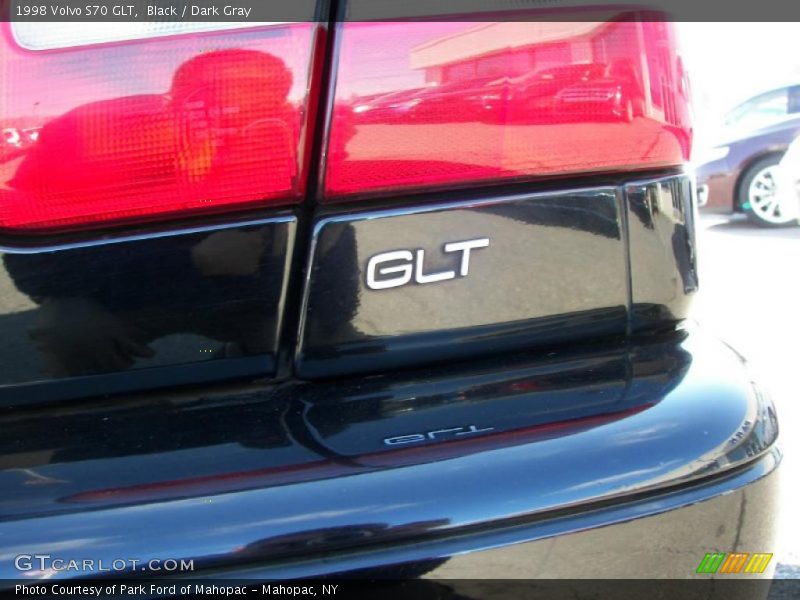  1998 S70 GLT Logo