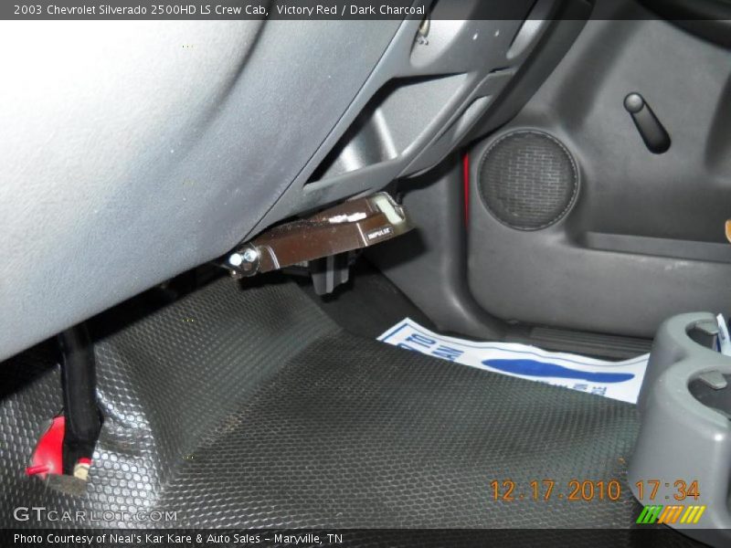 Victory Red / Dark Charcoal 2003 Chevrolet Silverado 2500HD LS Crew Cab