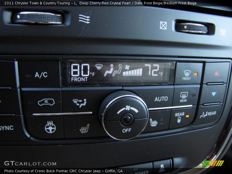 Controls of 2011 Town & Country Touring - L