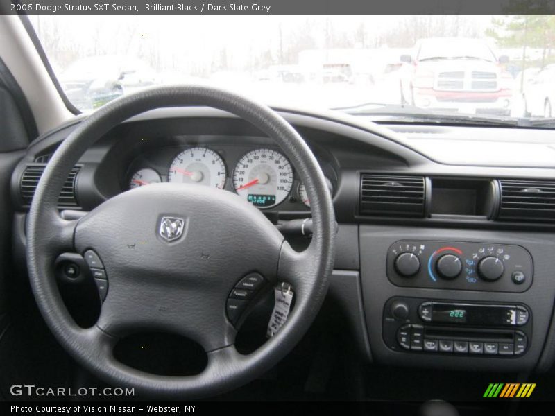 Brilliant Black / Dark Slate Grey 2006 Dodge Stratus SXT Sedan