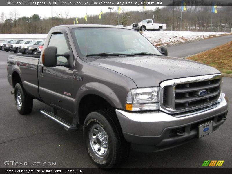 Front 3/4 View of 2004 F250 Super Duty XLT Regular Cab 4x4
