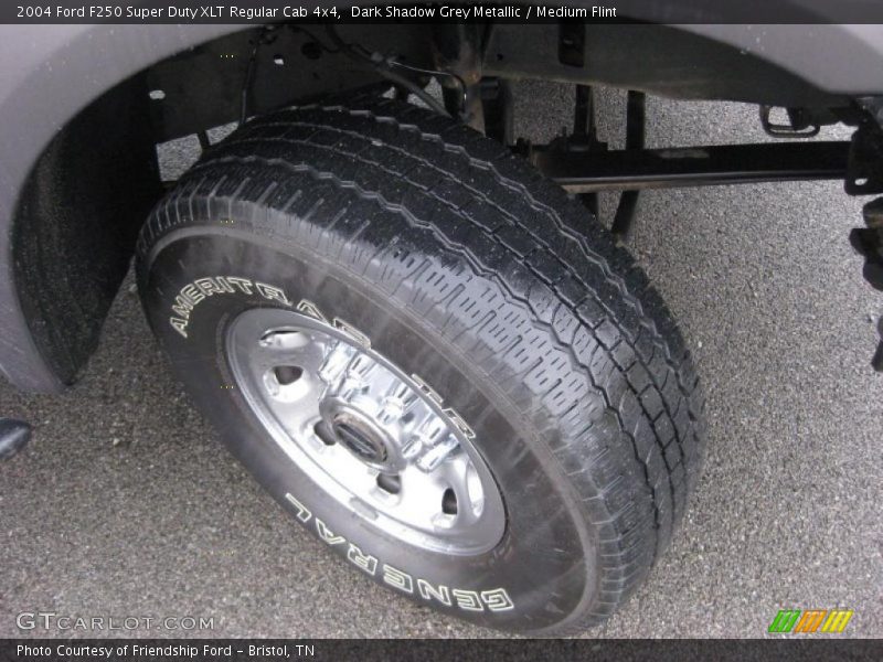 Dark Shadow Grey Metallic / Medium Flint 2004 Ford F250 Super Duty XLT Regular Cab 4x4