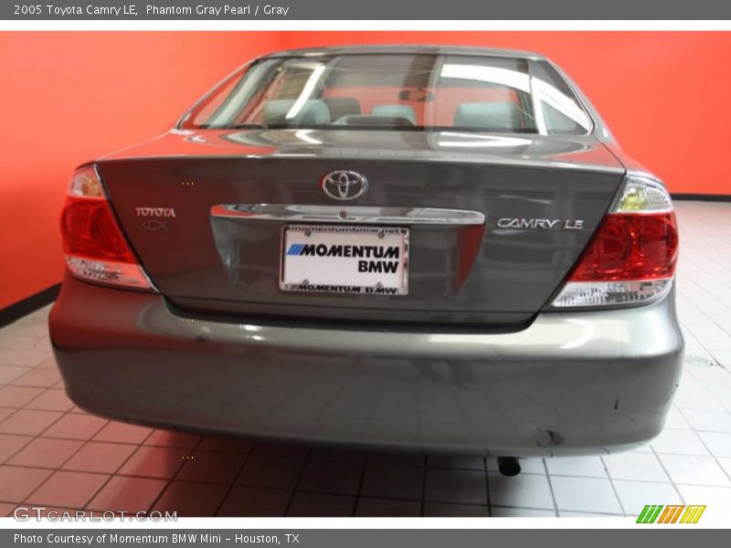 Phantom Gray Pearl / Gray 2005 Toyota Camry LE