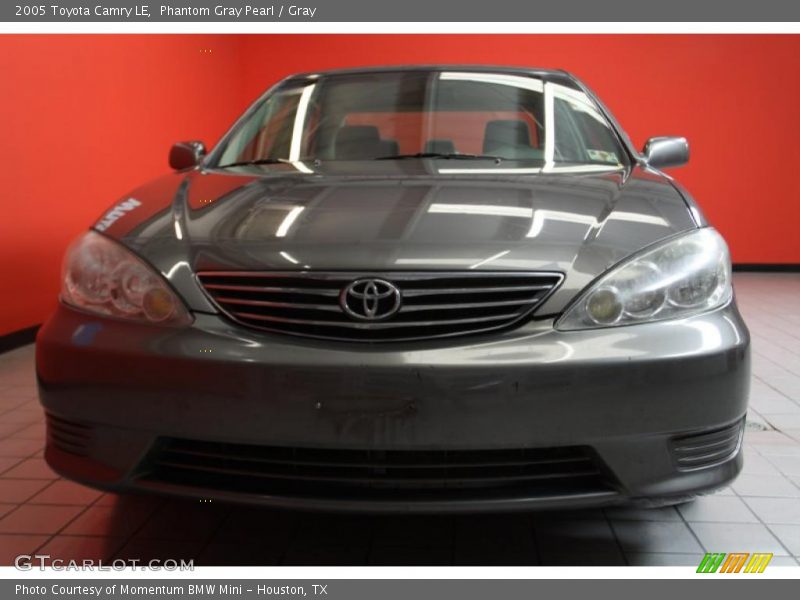 Phantom Gray Pearl / Gray 2005 Toyota Camry LE