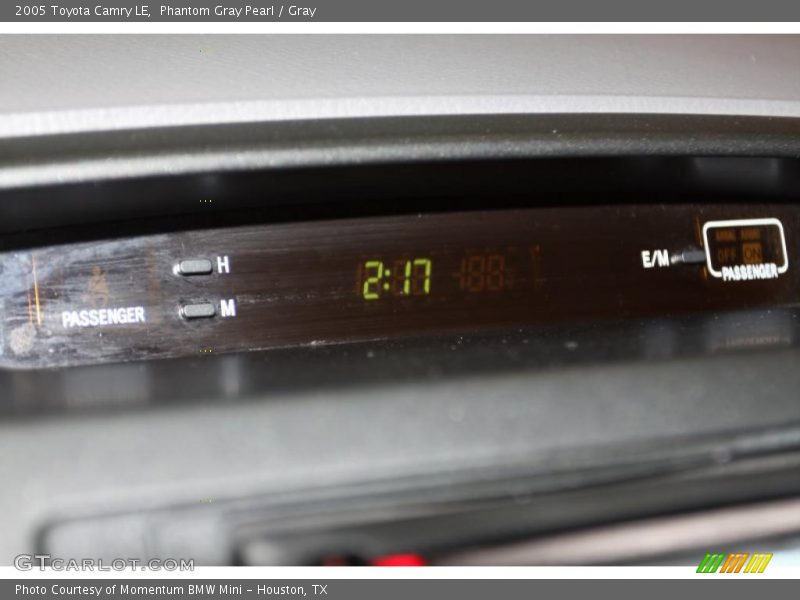 Phantom Gray Pearl / Gray 2005 Toyota Camry LE