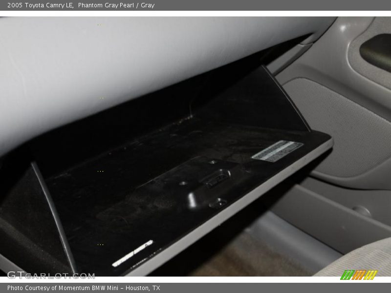 Phantom Gray Pearl / Gray 2005 Toyota Camry LE