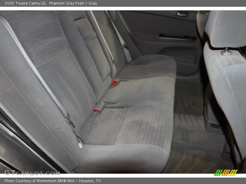 Phantom Gray Pearl / Gray 2005 Toyota Camry LE