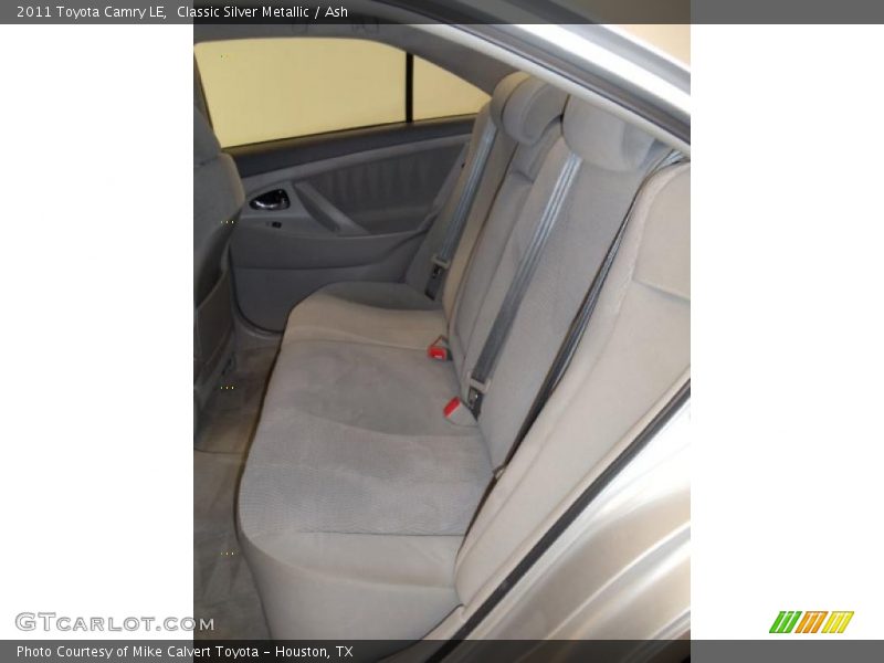Classic Silver Metallic / Ash 2011 Toyota Camry LE