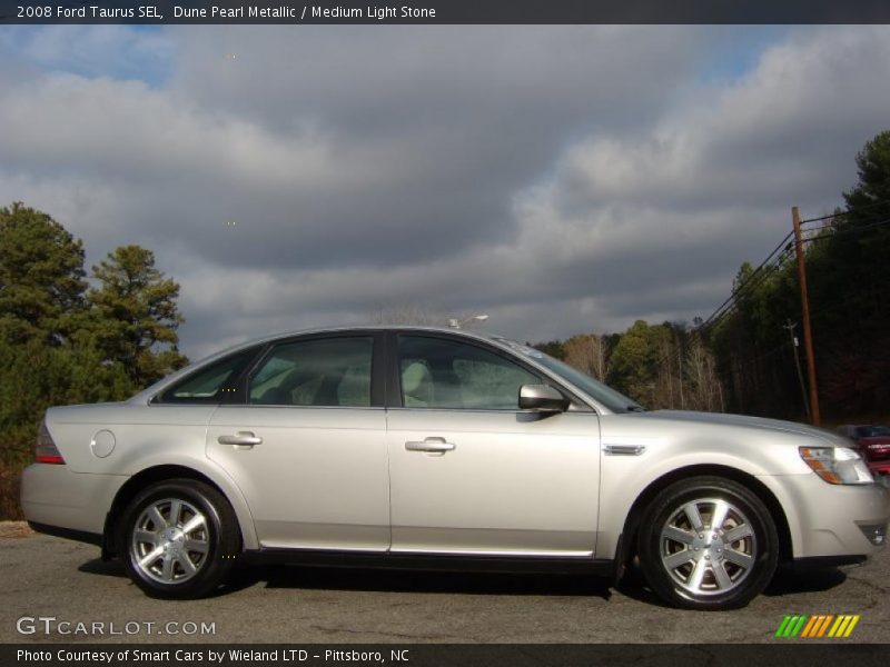 Dune Pearl Metallic / Medium Light Stone 2008 Ford Taurus SEL