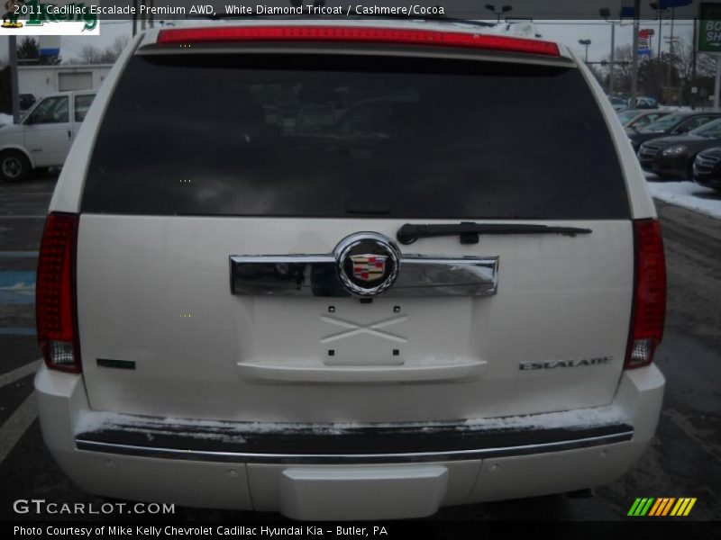 White Diamond Tricoat / Cashmere/Cocoa 2011 Cadillac Escalade Premium AWD