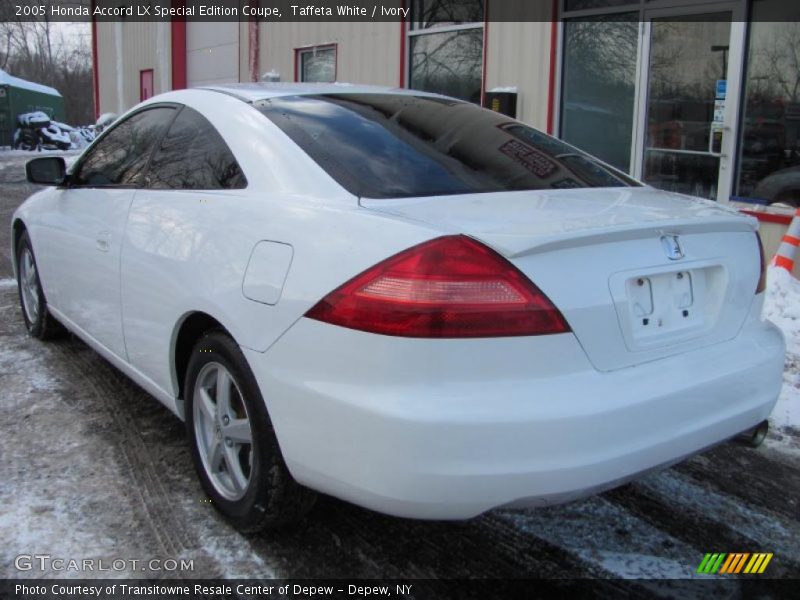 Taffeta White / Ivory 2005 Honda Accord LX Special Edition Coupe