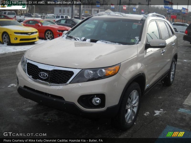 Front 3/4 View of 2011 Sorento EX V6 AWD