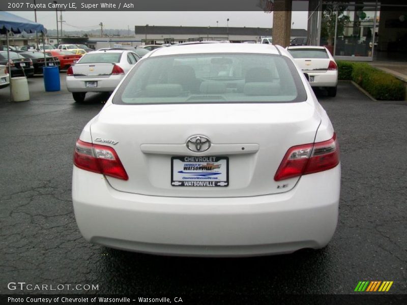 Super White / Ash 2007 Toyota Camry LE
