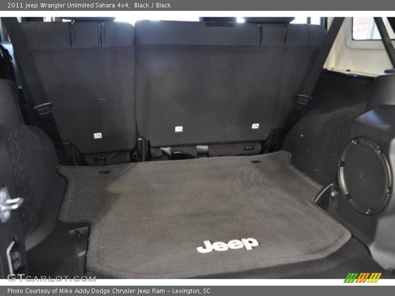  2011 Wrangler Unlimited Sahara 4x4 Trunk