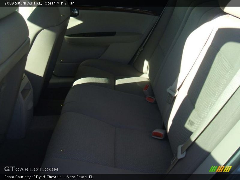Ocean Mist / Tan 2009 Saturn Aura XE