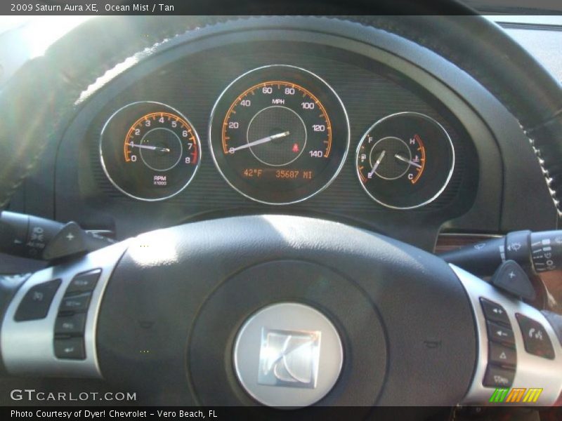 Ocean Mist / Tan 2009 Saturn Aura XE