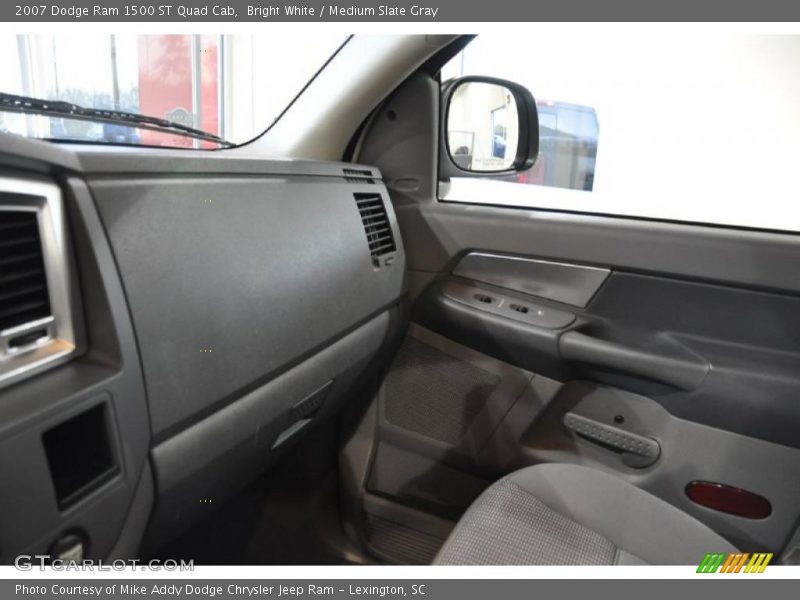 Bright White / Medium Slate Gray 2007 Dodge Ram 1500 ST Quad Cab