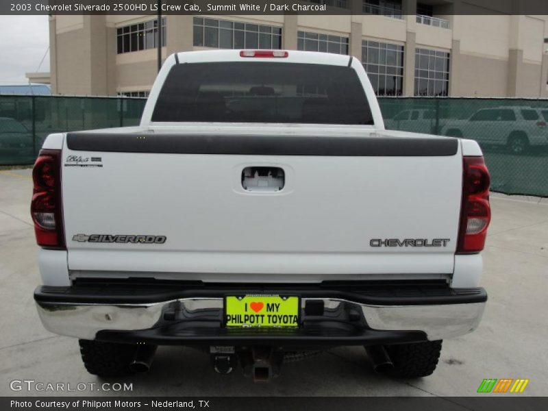 Summit White / Dark Charcoal 2003 Chevrolet Silverado 2500HD LS Crew Cab