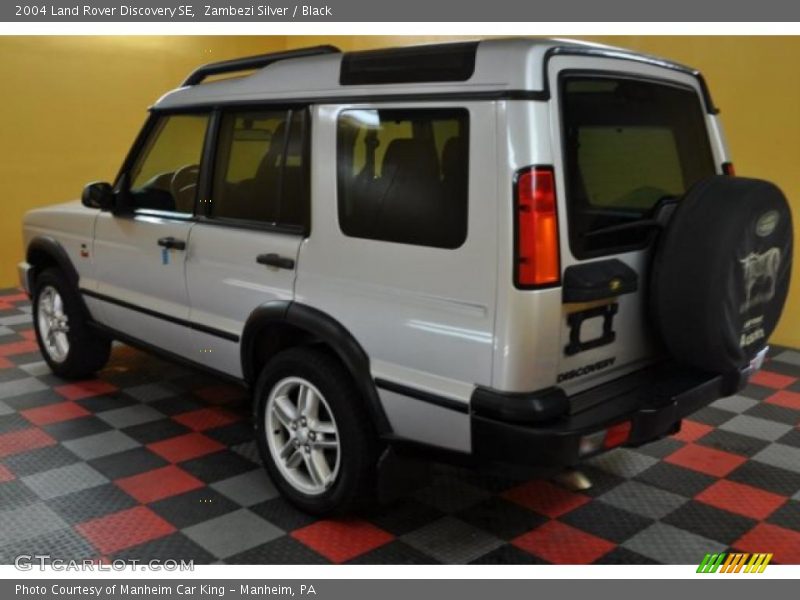 Zambezi Silver / Black 2004 Land Rover Discovery SE