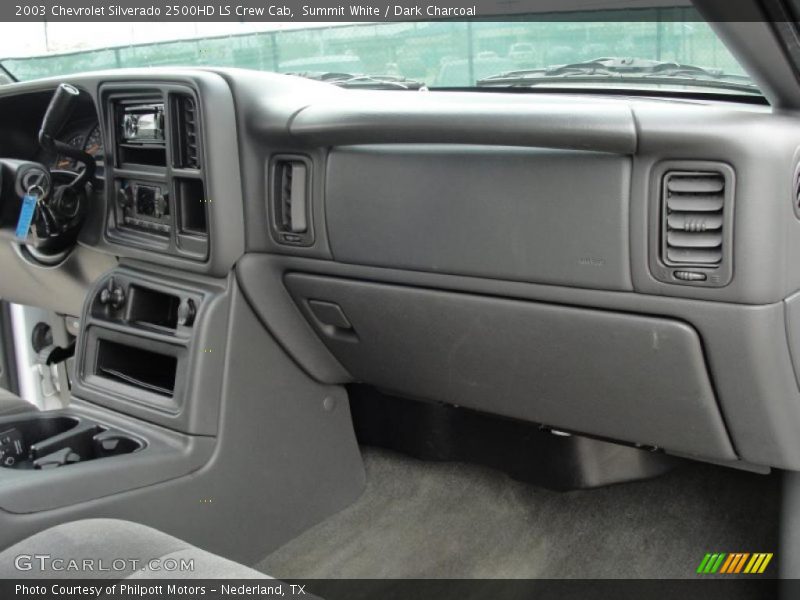 Summit White / Dark Charcoal 2003 Chevrolet Silverado 2500HD LS Crew Cab
