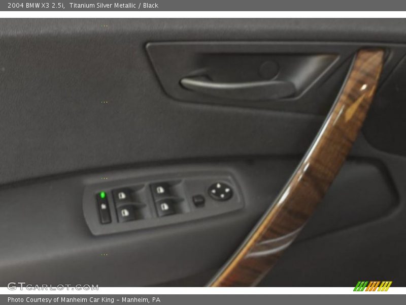 Titanium Silver Metallic / Black 2004 BMW X3 2.5i