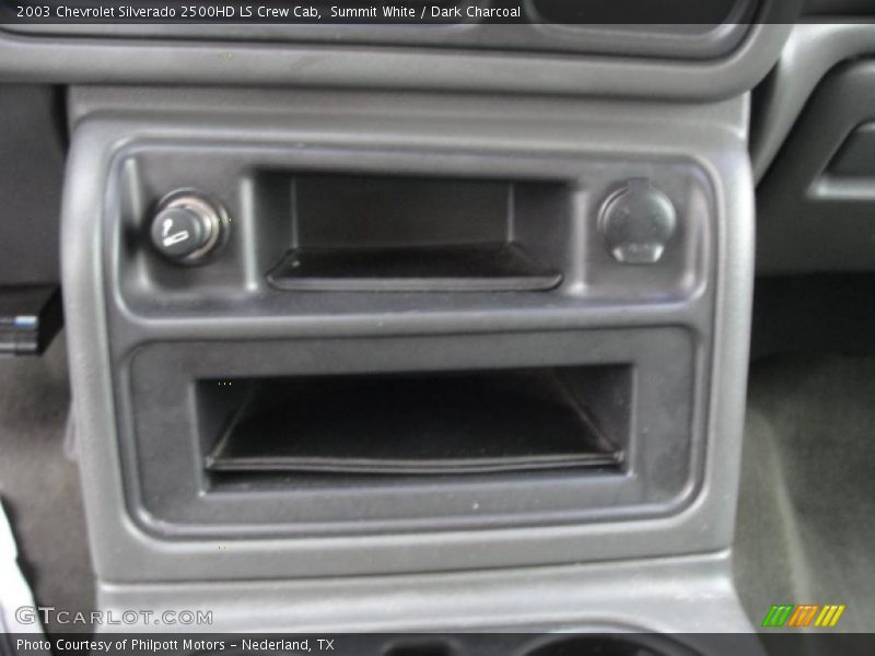 Summit White / Dark Charcoal 2003 Chevrolet Silverado 2500HD LS Crew Cab