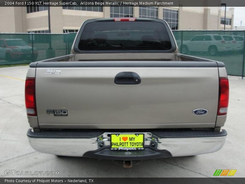 Arizona Beige Metallic / Heritage Medium Parchment 2004 Ford F150 XLT Heritage SuperCab