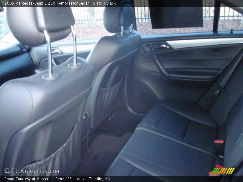 Black / Black 2005 Mercedes-Benz C 230 Kompressor Sedan