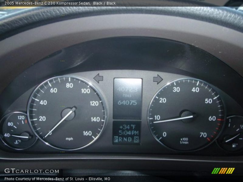  2005 C 230 Kompressor Sedan 230 Kompressor Sedan Gauges