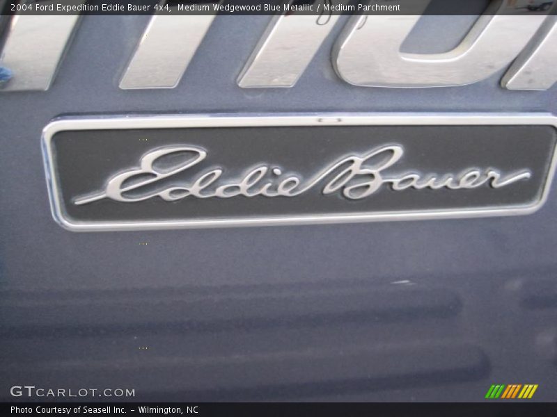 Medium Wedgewood Blue Metallic / Medium Parchment 2004 Ford Expedition Eddie Bauer 4x4