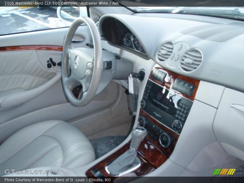  2005 CLK 500 Cabriolet Ash Interior